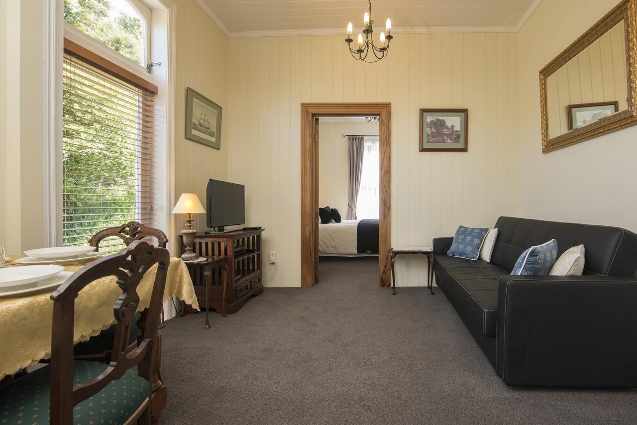 Sennen House Boutique Accommodation Picton Eksteriør billede
