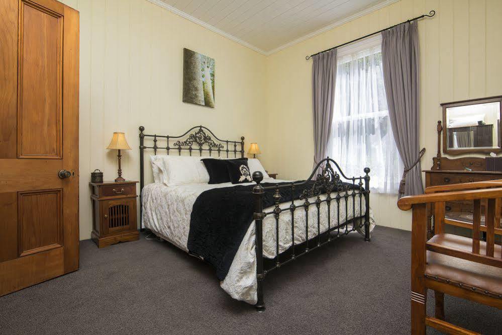 Sennen House Boutique Accommodation Picton Eksteriør billede